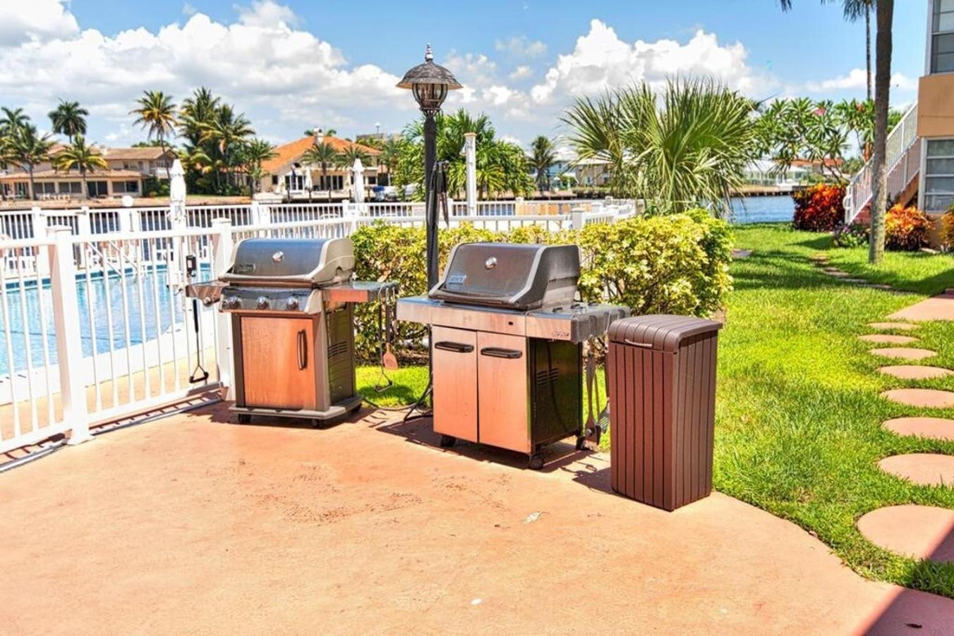 Studio Intracoastal Views! 5 Min Walk To The Beach Villa Pompano Beach Luaran gambar