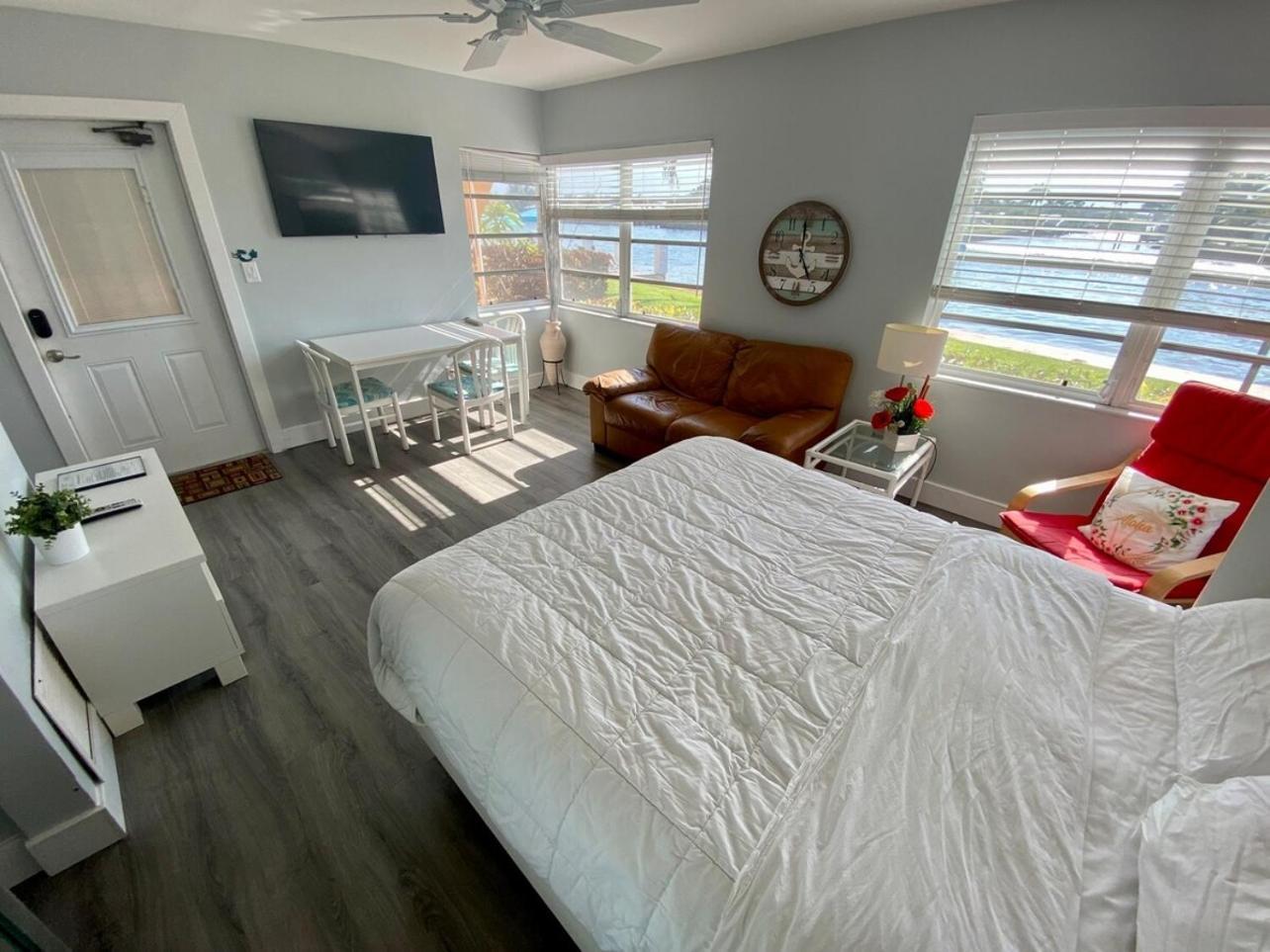 Studio Intracoastal Views! 5 Min Walk To The Beach Villa Pompano Beach Luaran gambar